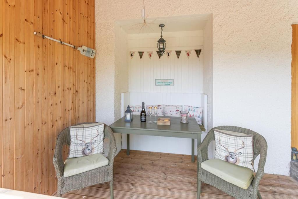 The Mews - A Cottage With A Spectacular Lake View Port Of Menteith Exterior photo